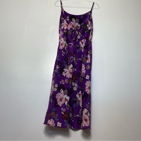 Lulu’s flower print spaghetti strap slip dress - Picture 6 of 7